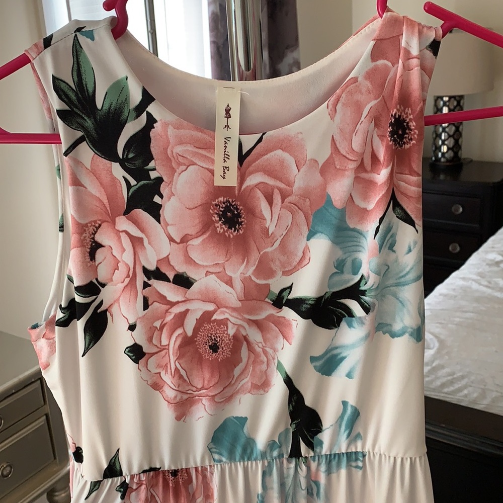 Floral maxi dress - Picture 2 of 6